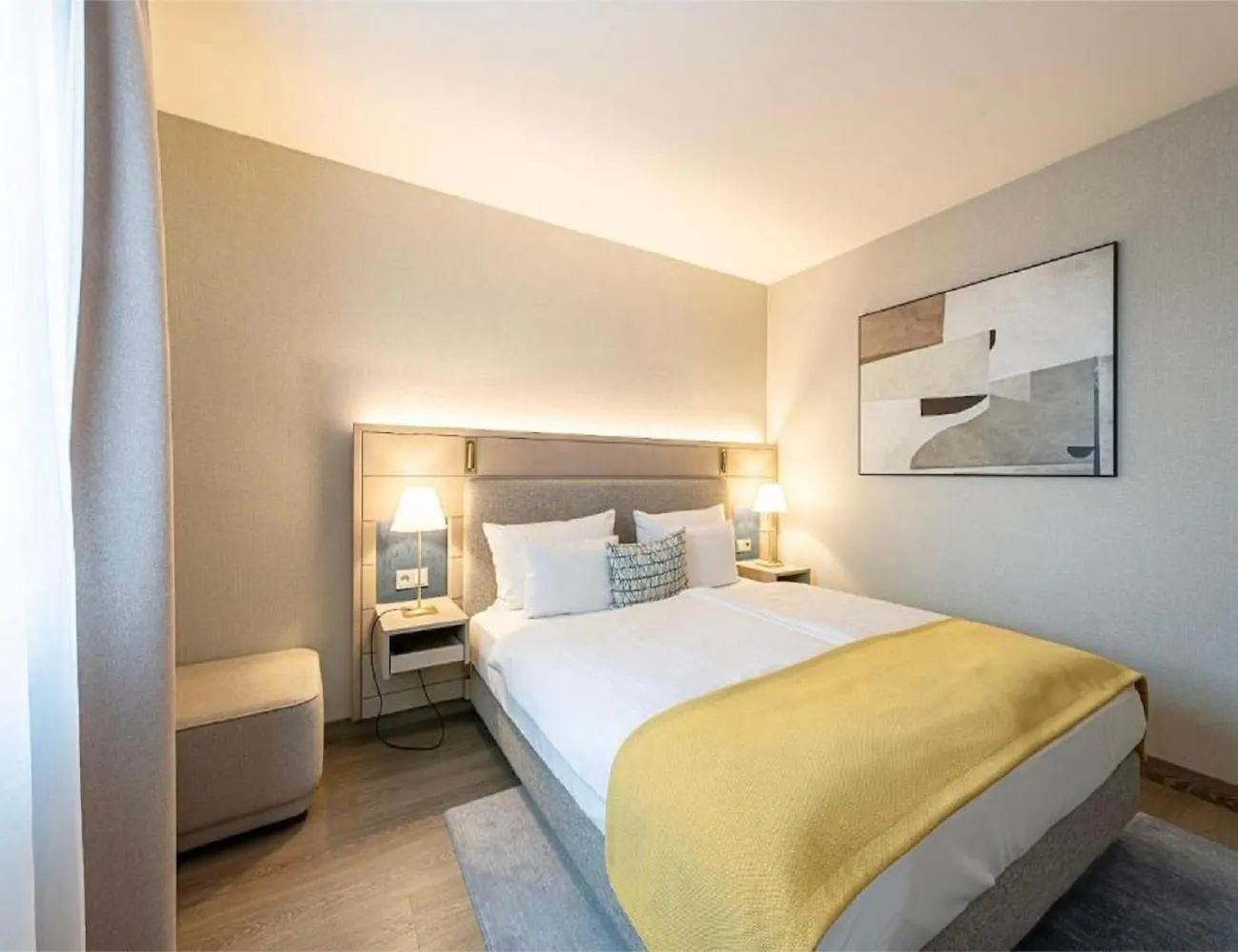Hotel Grand Tucasa Near International Airport New Delhi